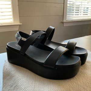 Aldo Black Platform Sandals/Espadrilles - Size 7